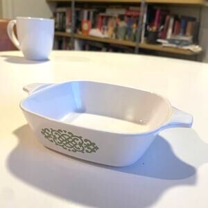 1970s Discontinued  Vintage 1 3/4 Cup Medallion Corning Ware Casserole Pan Rare